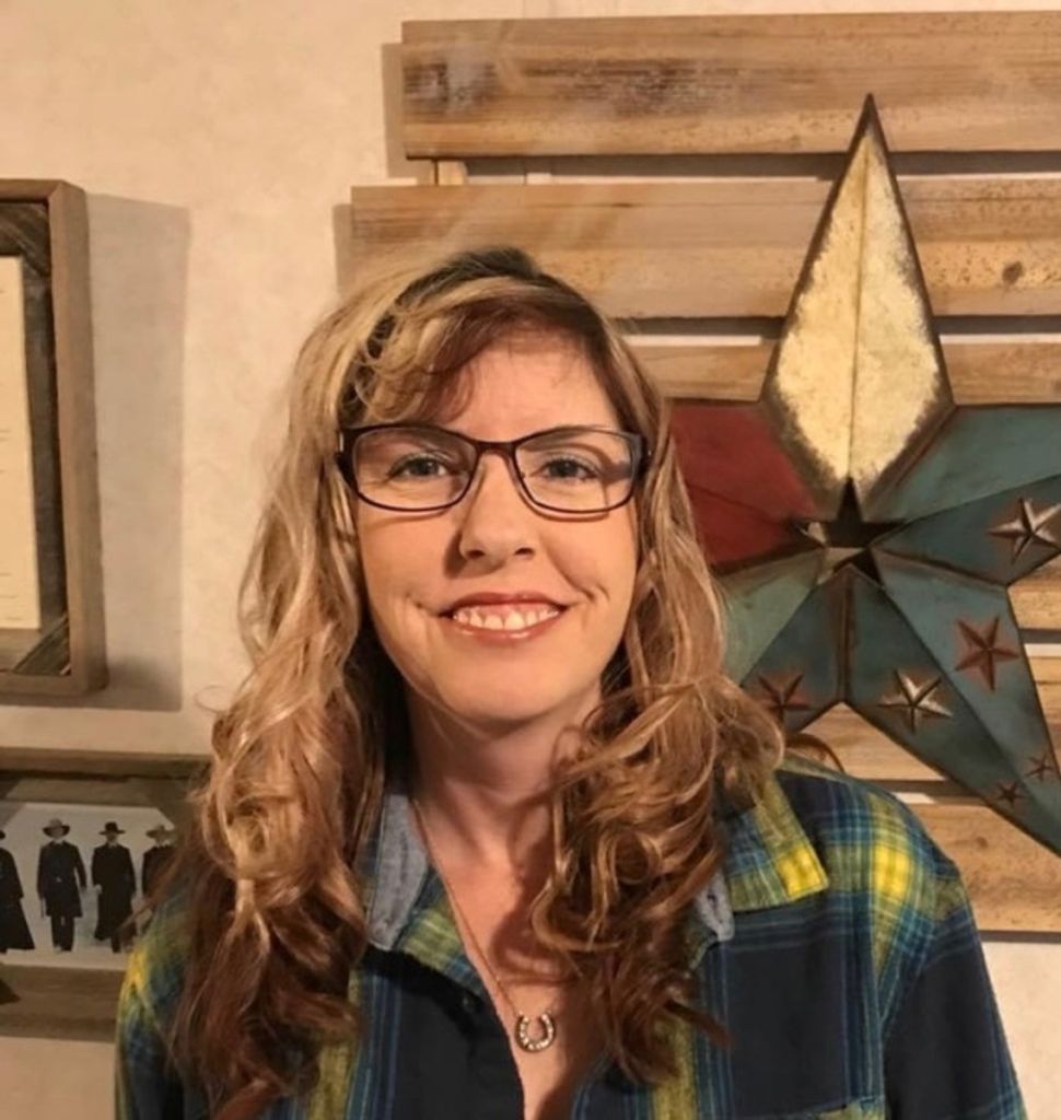 Stephanie Hemphill Profile Photo