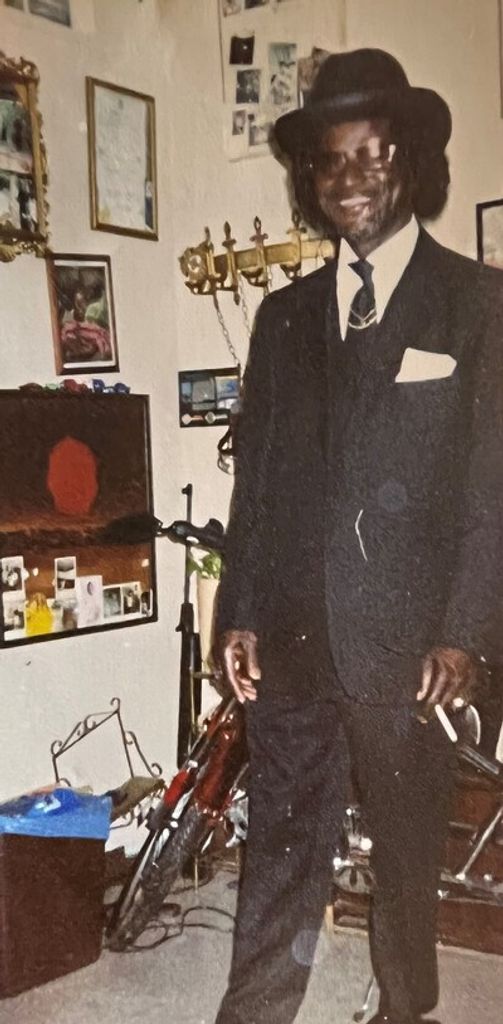 Mr. Milton Banks Profile Photo