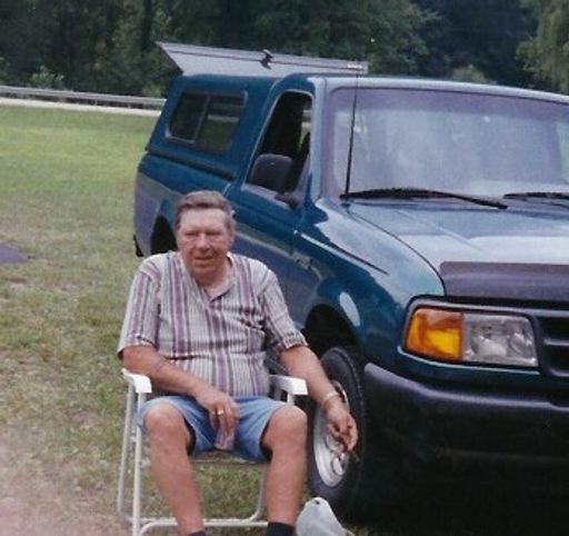 Albert "Lee" Sandlin photo gallery thumbnail 4 of 72