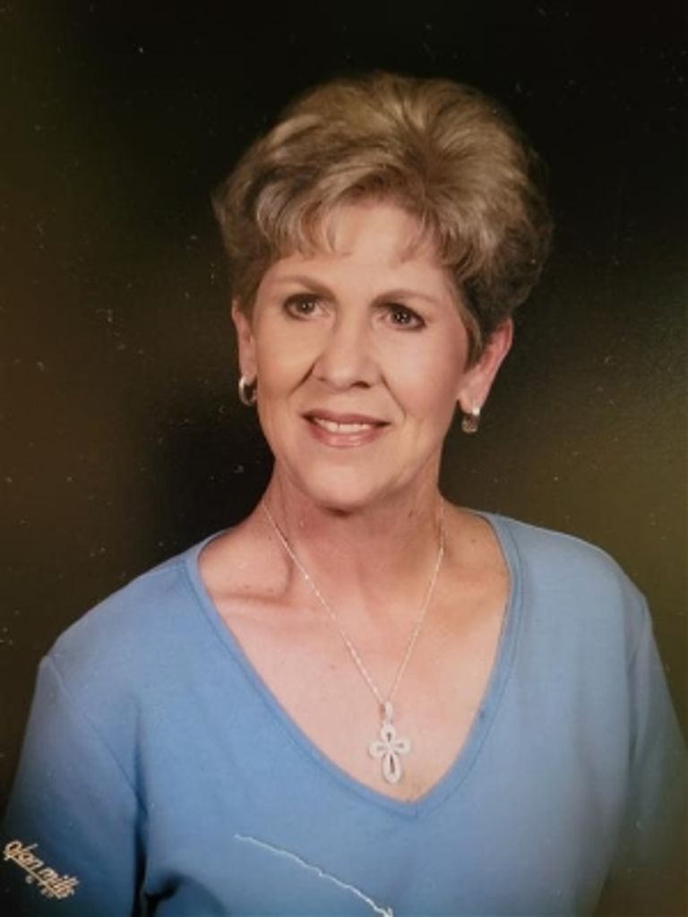 Louellen Younts