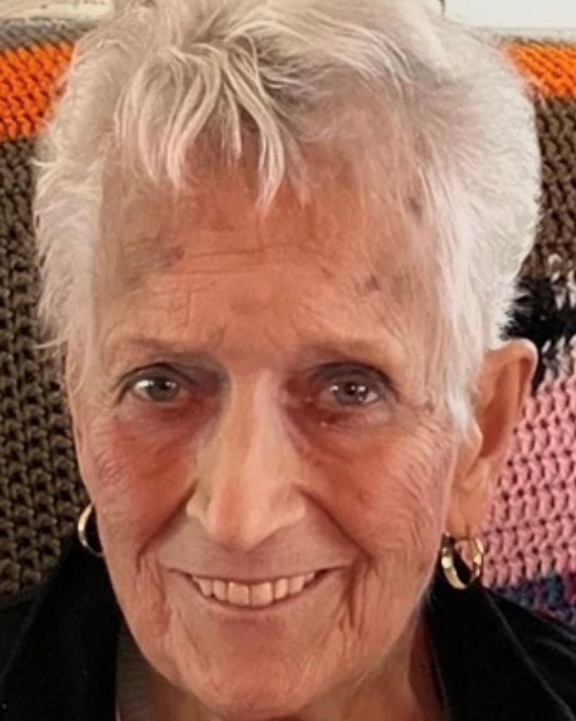 Rita Marie VanDerLinden Profile Photo
