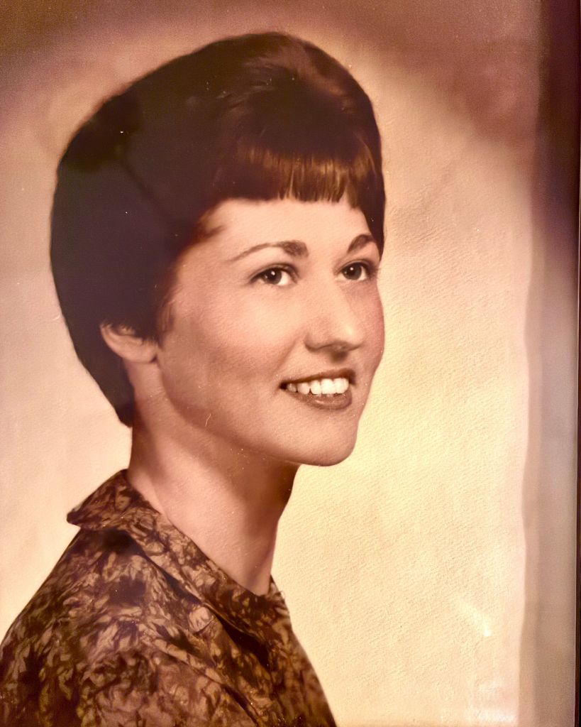 Beverly Johnson Lareau Profile Photo