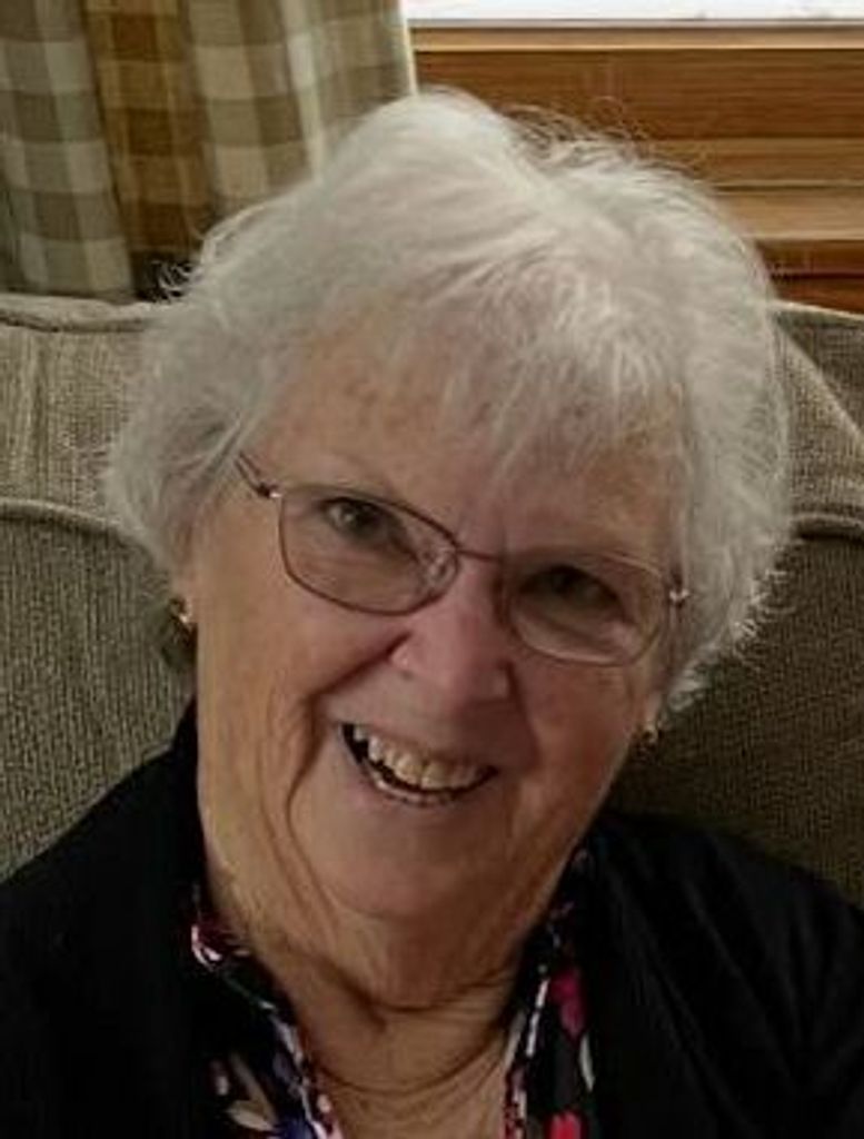 Anna Avery Profile Photo