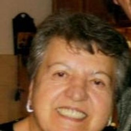 Stana Simovic Profile Photo