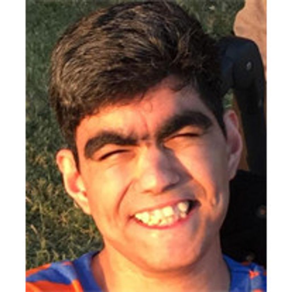 Eduardo Serna Jr.