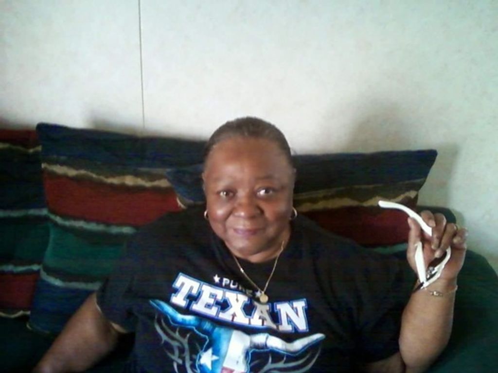 Mae Frances Kindred Profile Photo