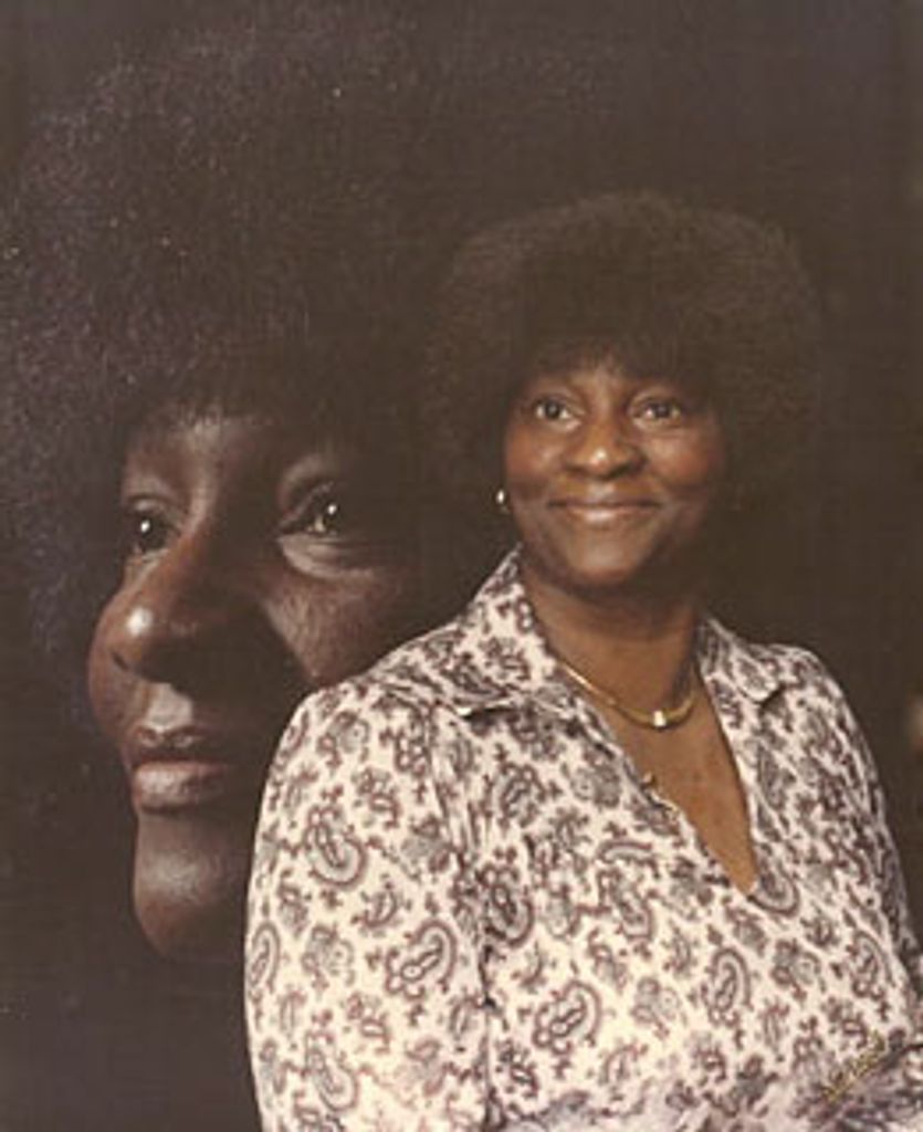 Gloria Jean Love Profile Photo