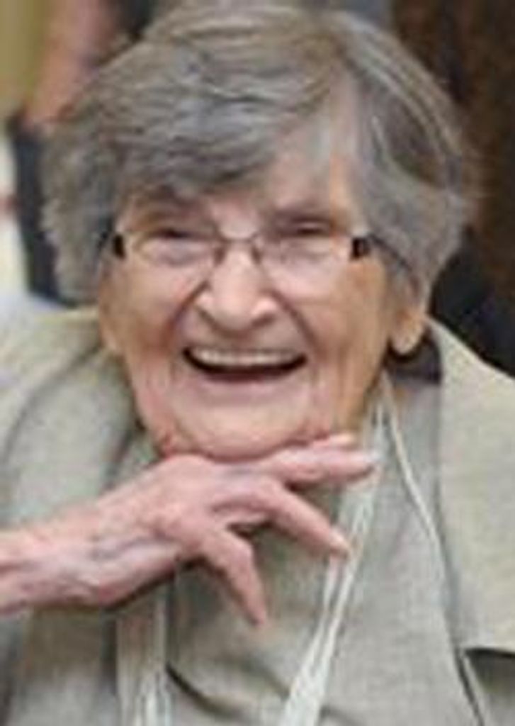 Rose Redel Profile Photo