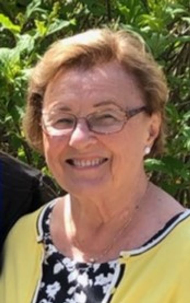 Cecilia (Farkas)  Elmerick