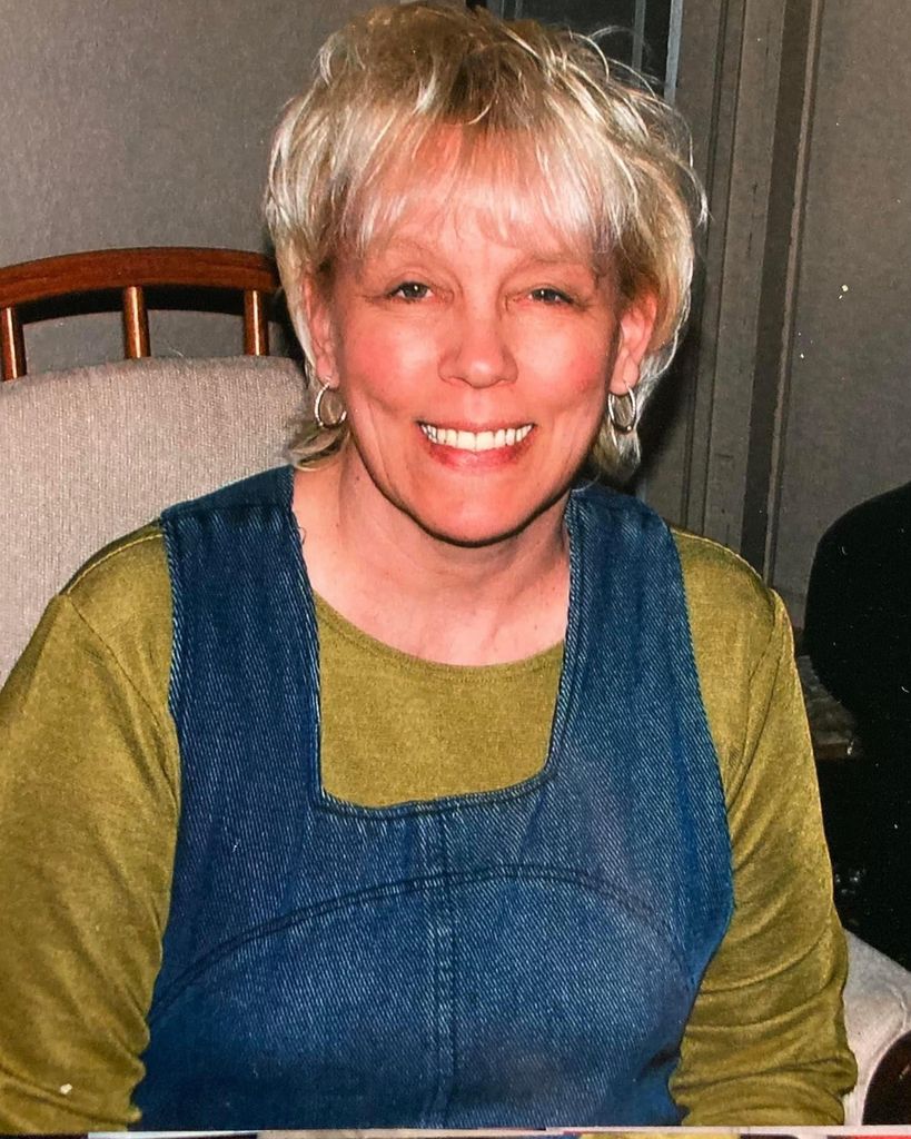 Rhea Lou Whitton