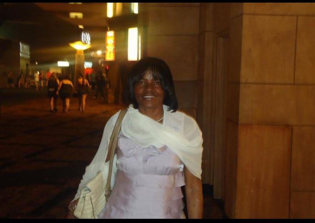 Angela J. Gordon Profile Photo