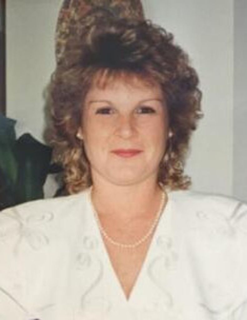 Kimberly (Belford)  Merk Profile Photo