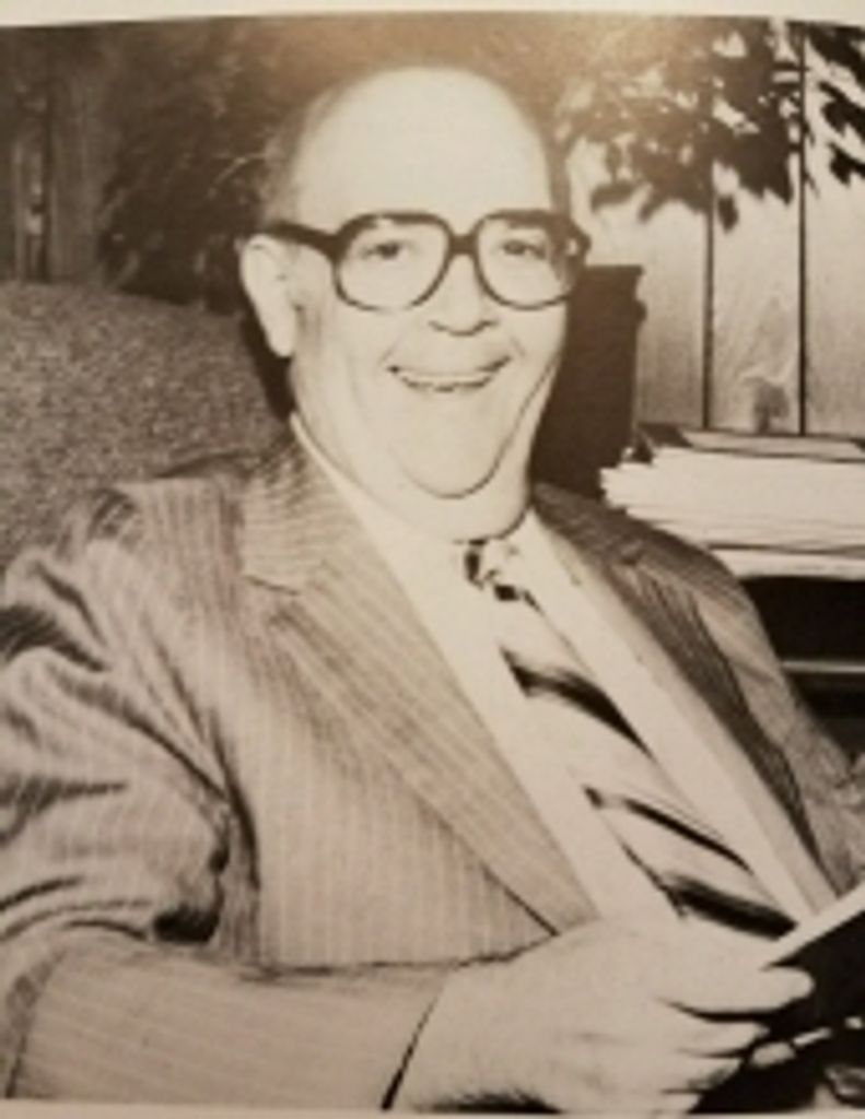 Fred  L.  Wolsiefer 