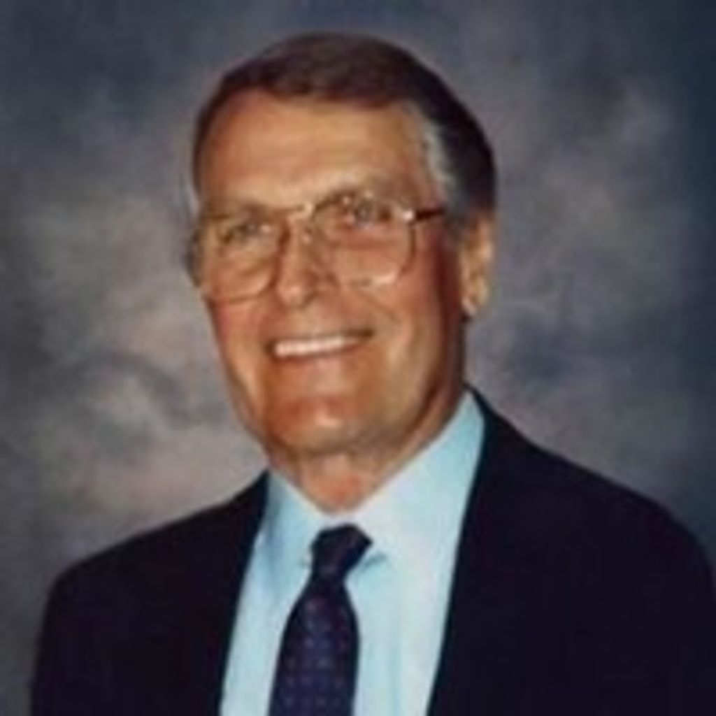 Kenneth Hunt