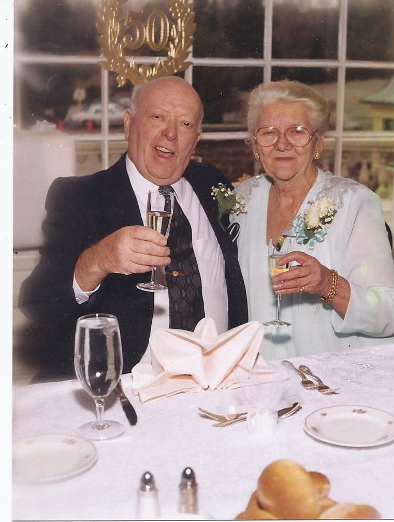 Gerda W. Hollingsworth Profile Photo
