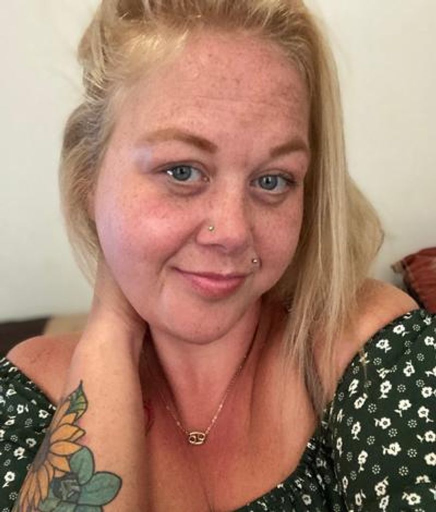 Annie Marie Cook Profile Photo