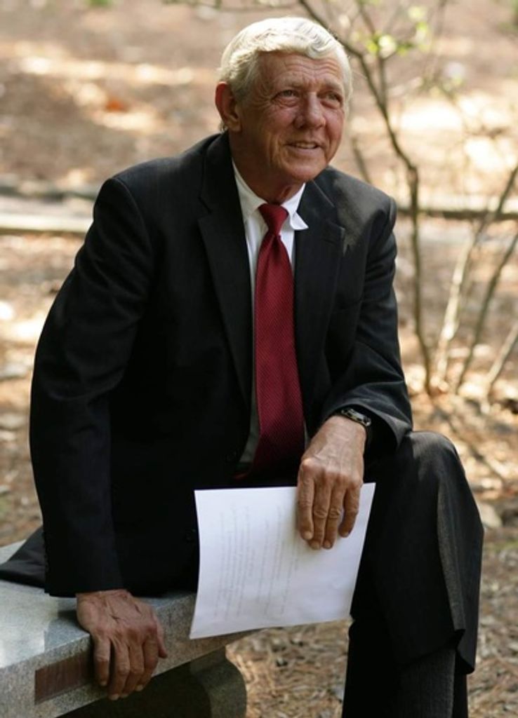 Lee Gordon Bowen, Jr. Profile Photo