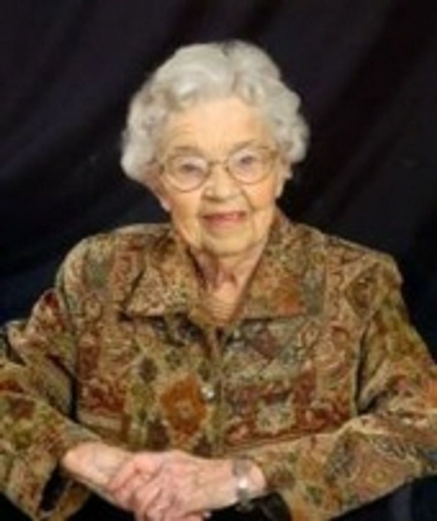 Bess Holveck