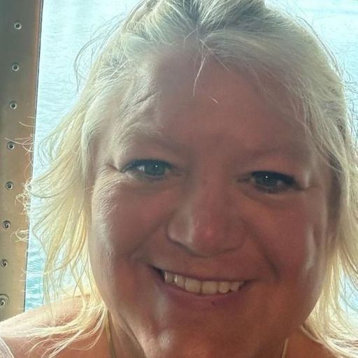 Lisa Kaye Dean Profile Photo