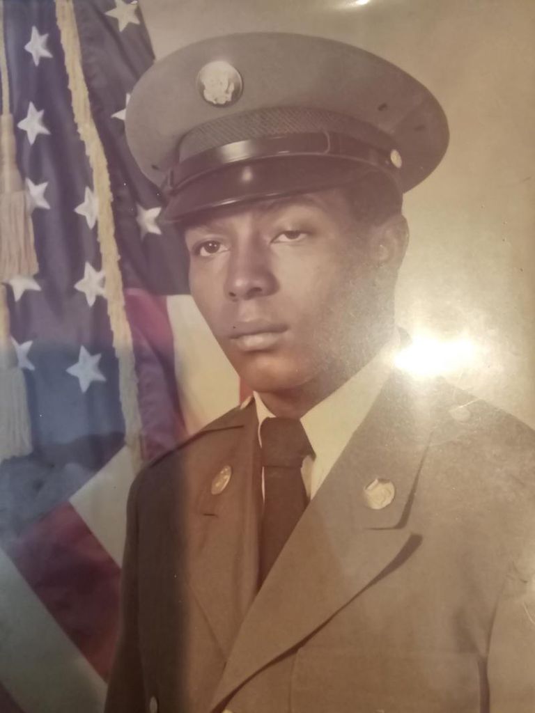 Frank Lee Quick Profile Photo