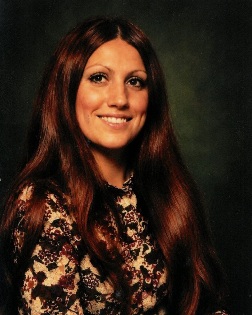 Vickie Young Profile Photo