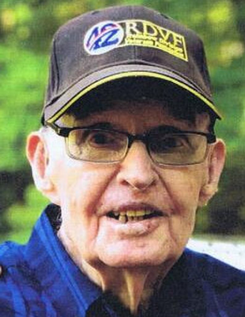 Paul Edward Mckenzie Profile Photo