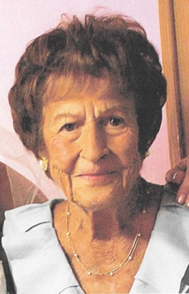 Rosella Zeiser