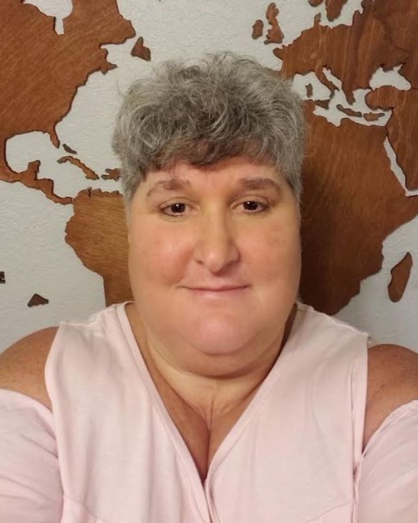Tracy J. Pearson