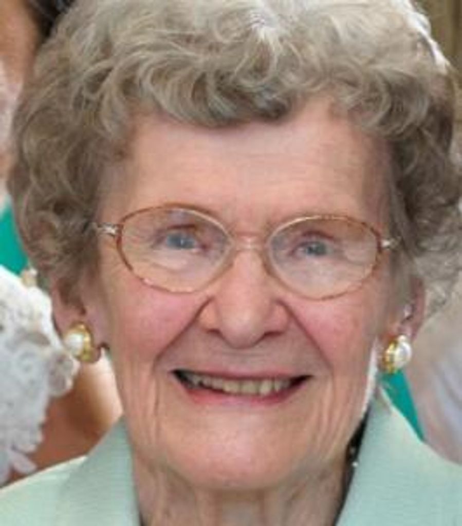 Mary Simonik Profile Photo