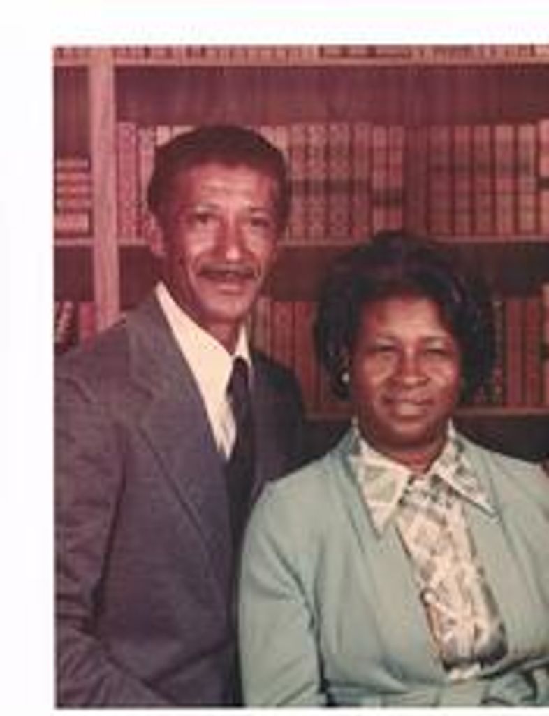 Nadier Ladell Foster