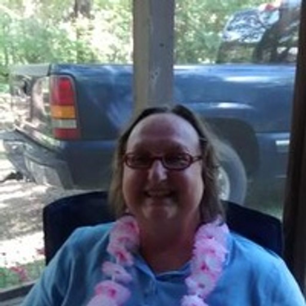 Connie Selvey Profile Photo