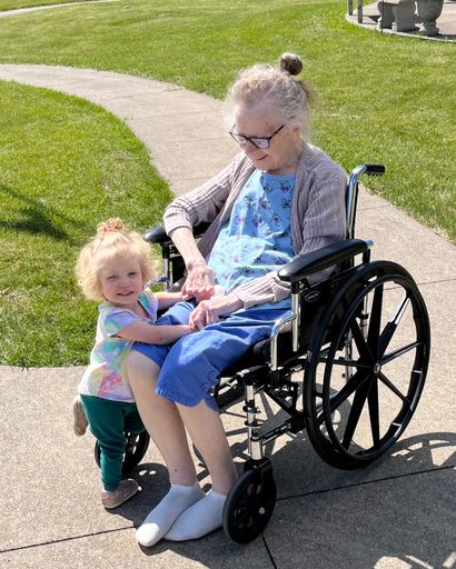 Marlys Mae Schultz's obituary image