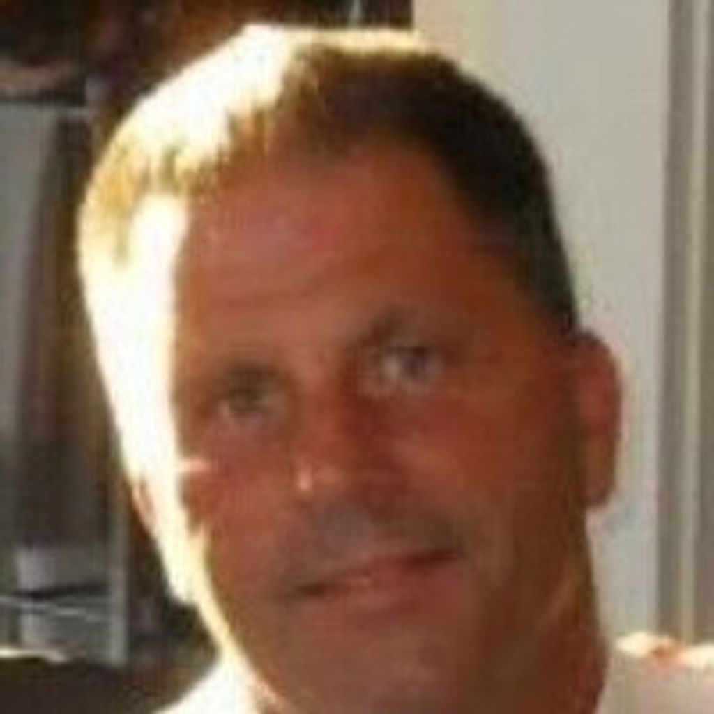 Lyle E. Wilcox Profile Photo