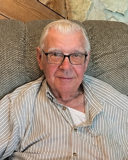 Wally R Schmeling's obituary image