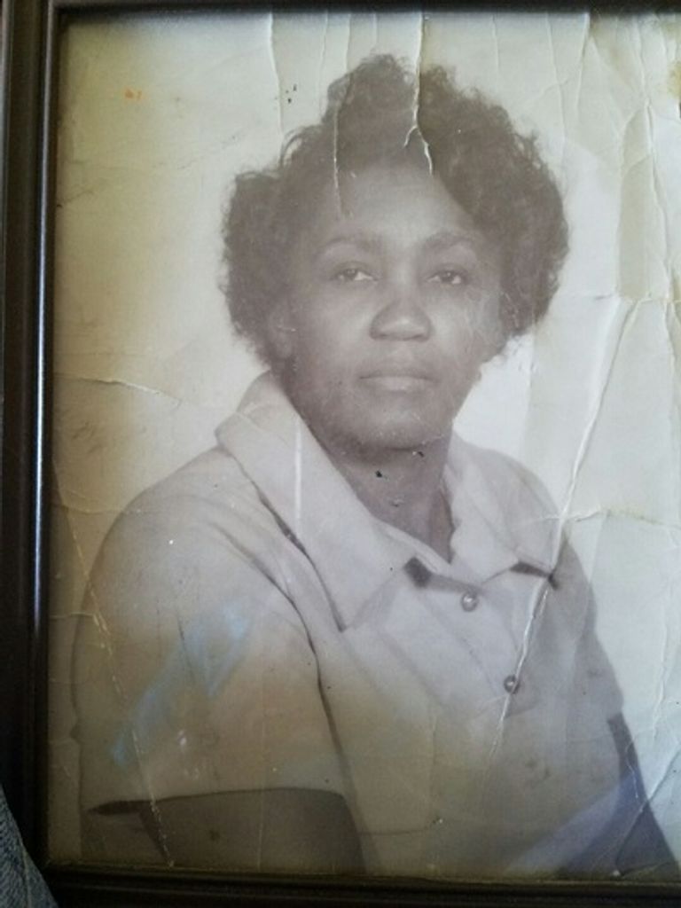 Mrs. Rosa L. Baker Profile Photo