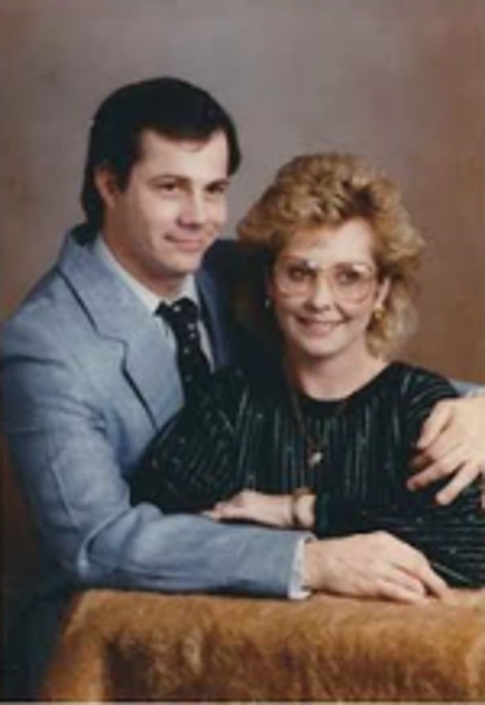 Valorie Lynn (Bernecker)  Miears