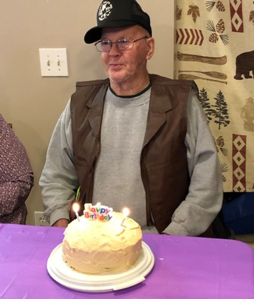 Lee J. "June" Hoag Profile Photo