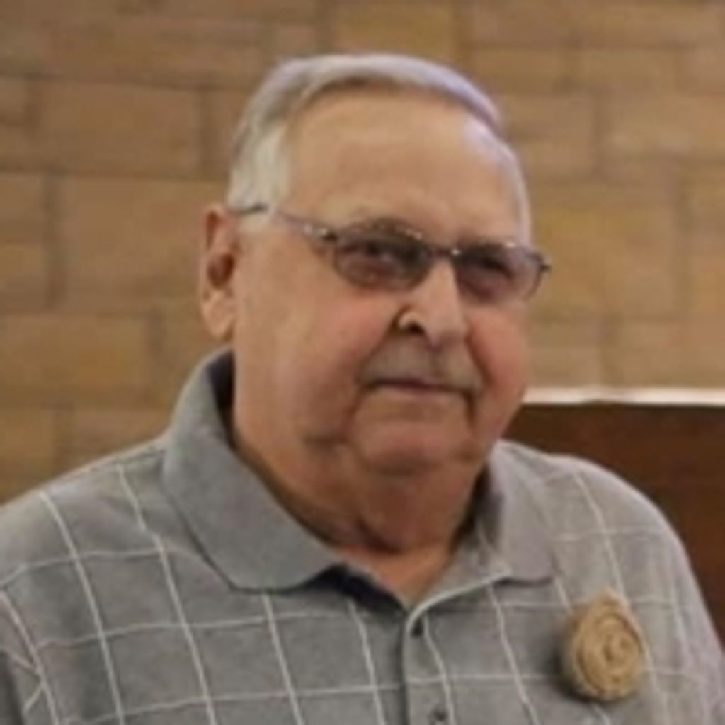 Ned Ezra Kiefert Profile Photo