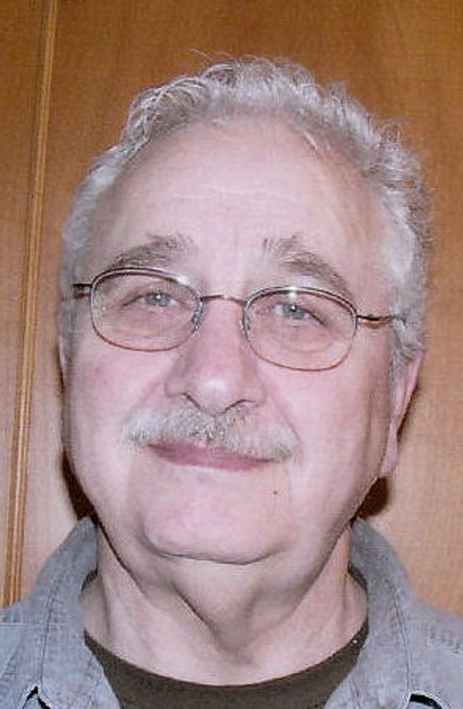 Mark Wyatt Profile Photo