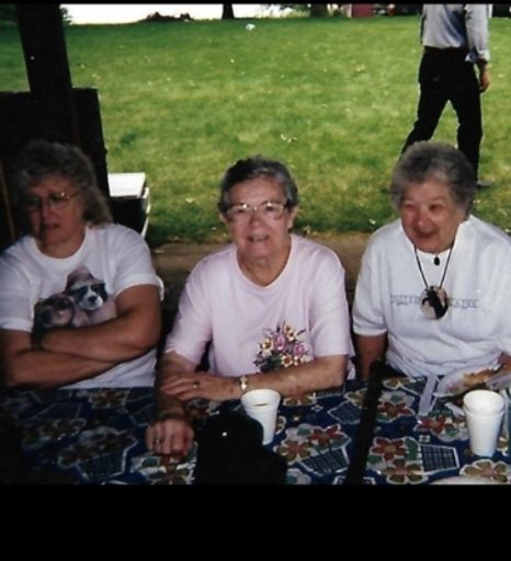 Patricia "Pat" Huenefeld photo gallery thumbnail 1 of 8