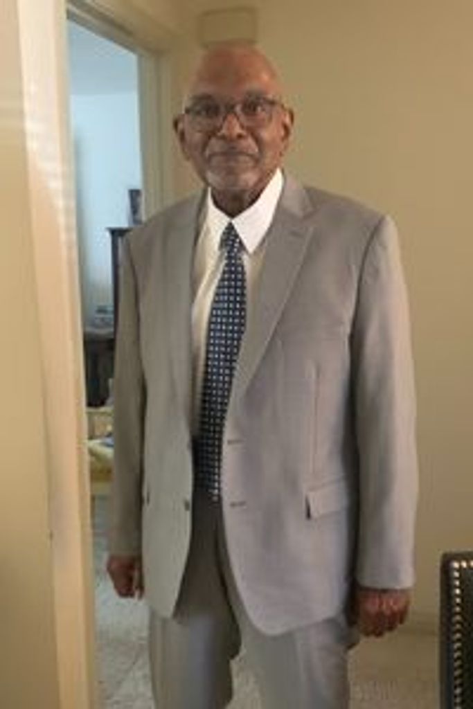 John Leon Smith Profile Photo