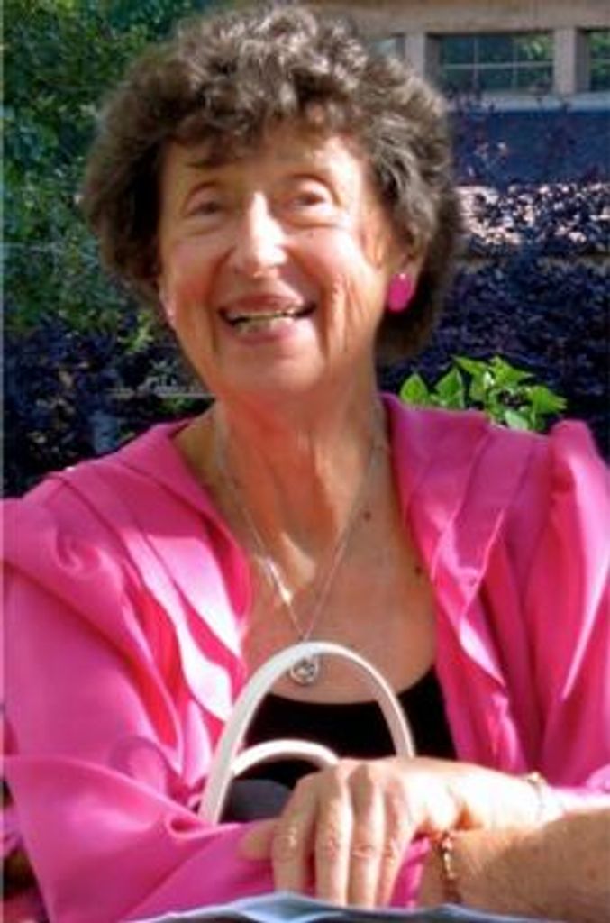 Frances Teresa Nawoichik Profile Photo