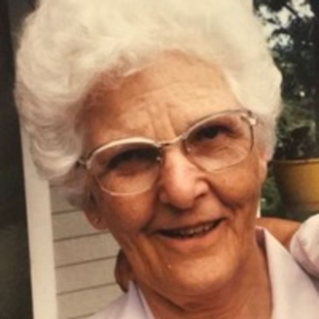 Helen Curnutte Profile Photo