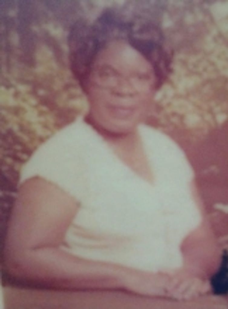 Lucille (Cage) Graham