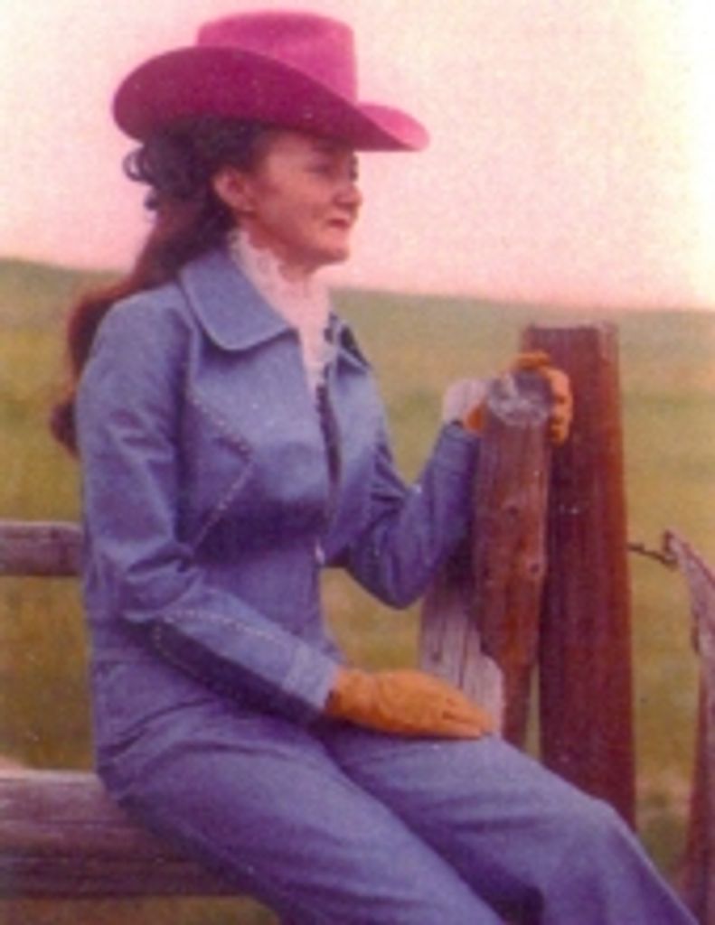 Elizabeth Estey Grieve Profile Photo