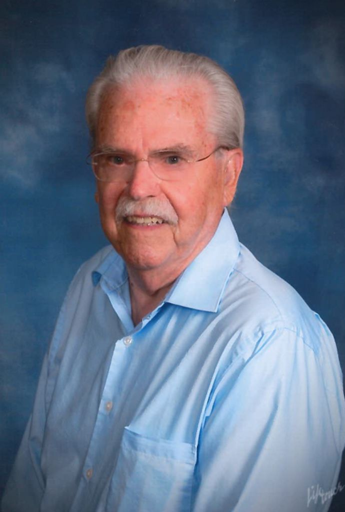 Robert "Bob" Gosselink