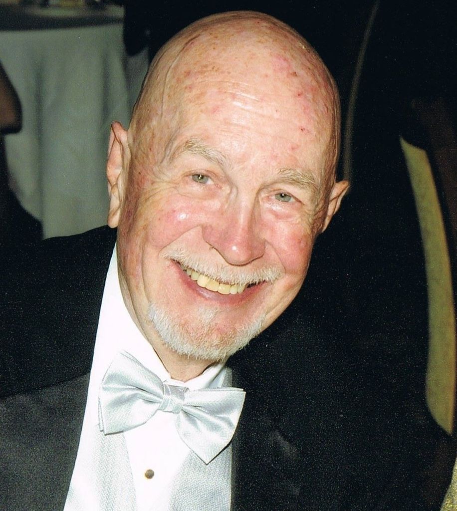 Richard J. Guter (Dick)