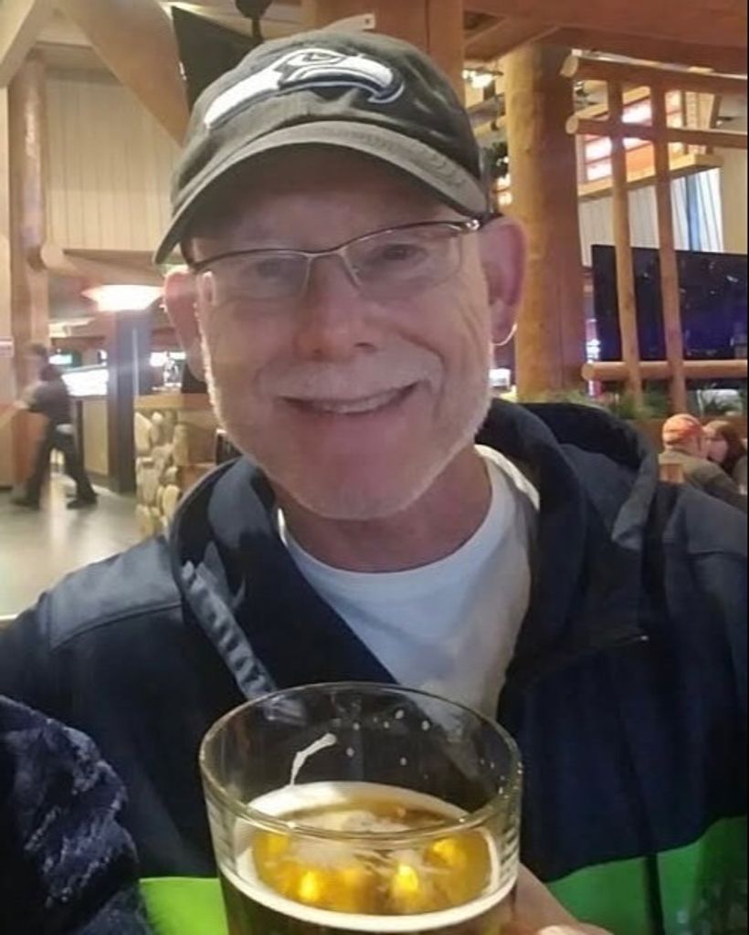 Steve Charles Hamilton