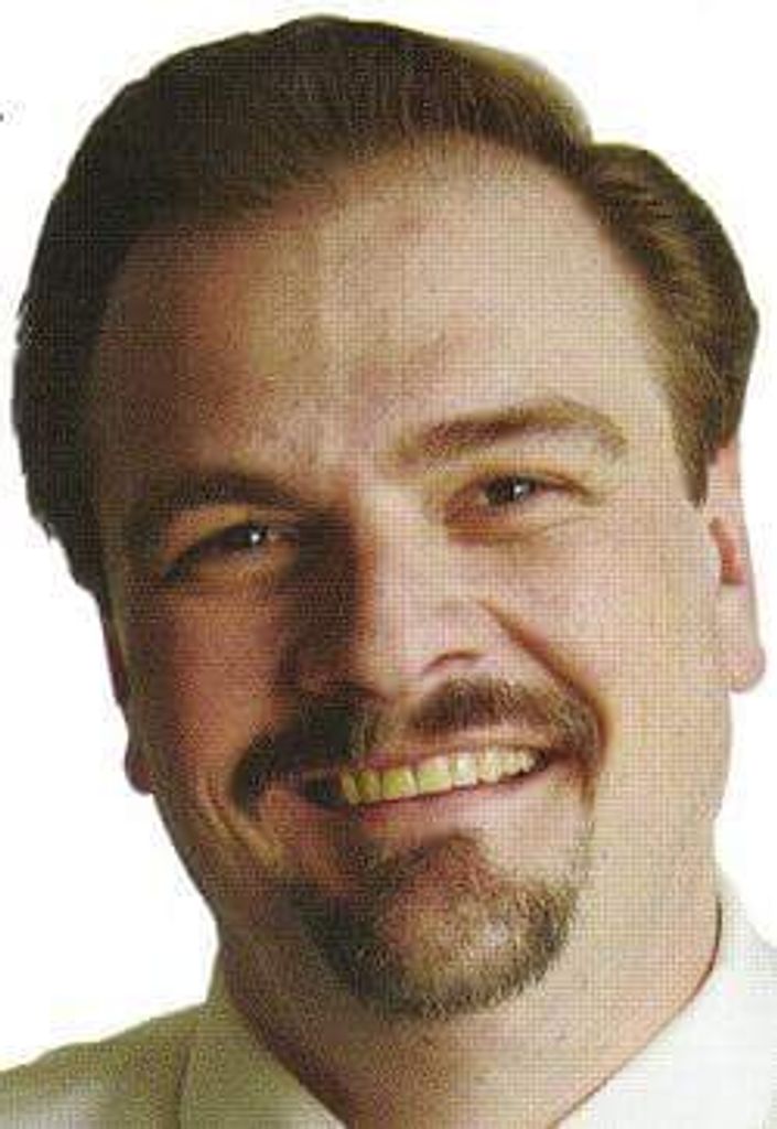 Edward Troy Yaekle