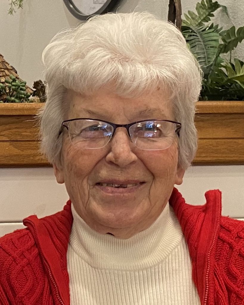 Lorraine Dorothy Reynolds Profile Photo